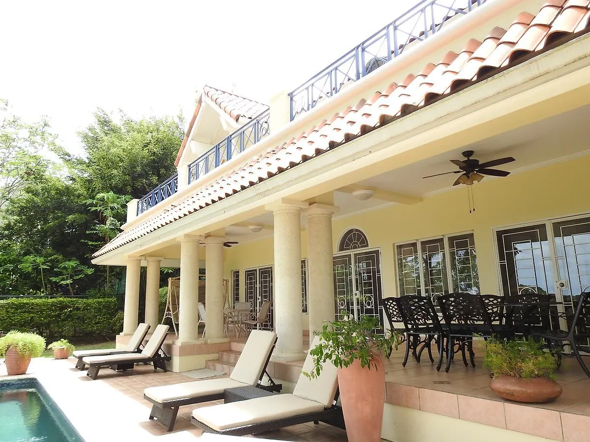 Casa La Mancha Villa Mount Irvine